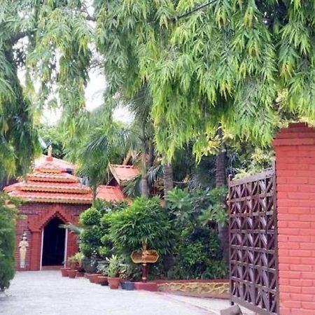 Golden Mandalay Hotel Exterior photo